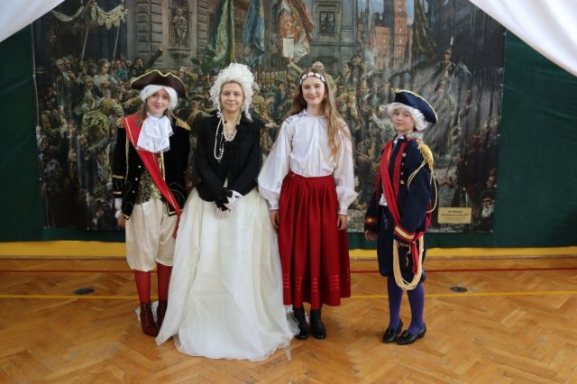 b_1024_768_0_00_images_2023_2024_WYDARZENIA_3maja_422661045_899744641953485_4054105635295310927_n